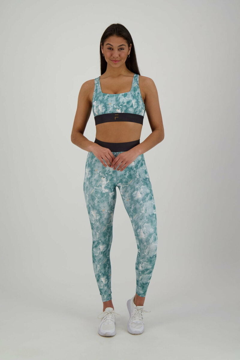 marble green_Fullbody_jpg_1 (1)