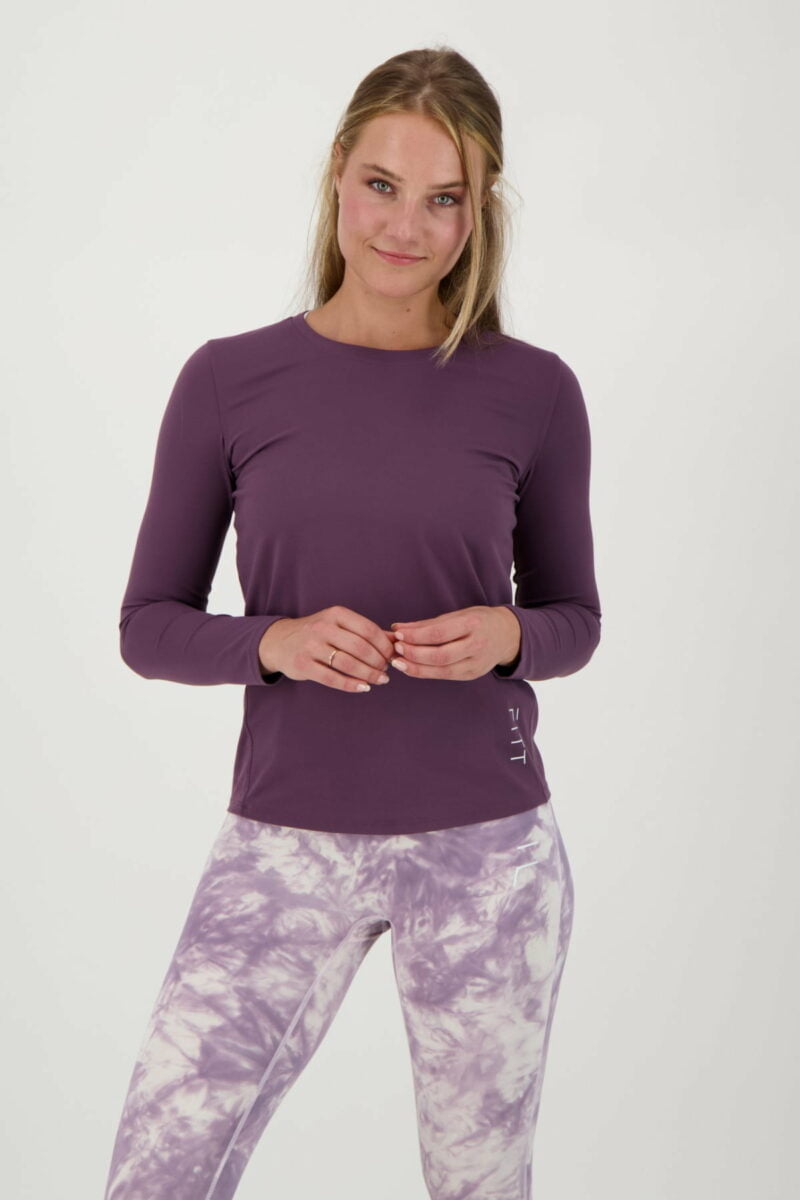 top paars plus legging lila_Voorkant boven_jpg_4 kopiëren (1) https://fittwear.stage-surver.nl/product/unisex-bio-cotton-jogg-pants-natural-raw/