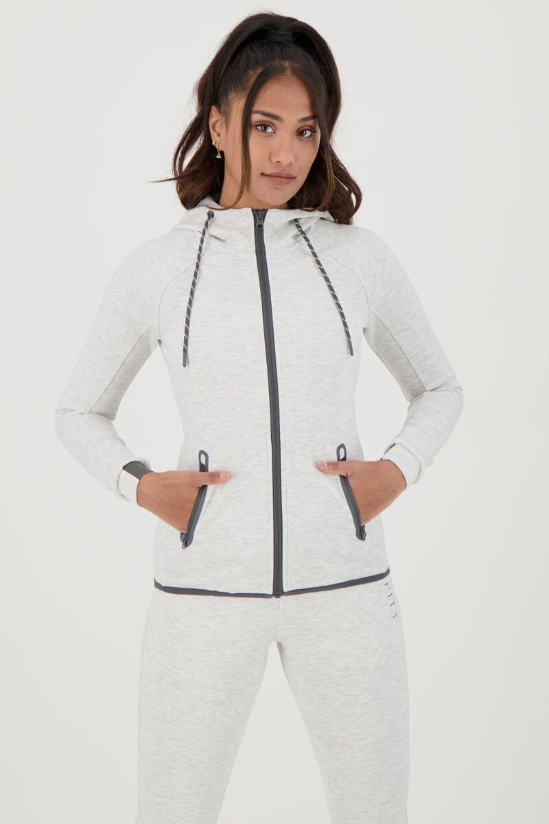 tech pak grijs_Voorkant boven_jpg_4 https://fittwear.stage-surver.nl/product/unisex-bio-cotton-jogg-pants-natural-raw/