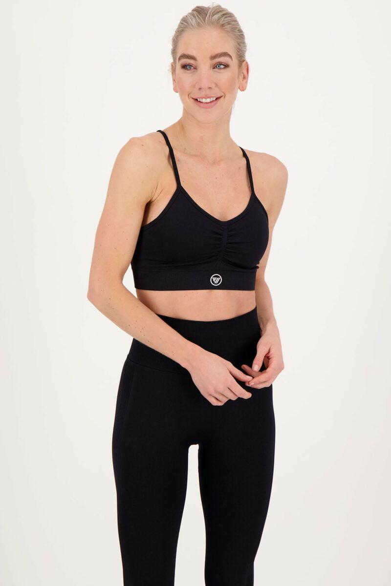 contour zwart_Voorkant boven_jpg_2